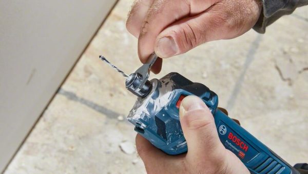 BOSCH GCU 18V-30 SEGHETTO RIFILATORE PER CARTONGESSO SENZA BATTERIA IN CARTONE - immagine 8