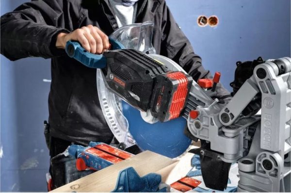 BOSCH BATTERIA 8.0 AH 18V+ PROCORE RICARICABILE PROFESSIONAL - immagine 4